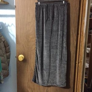 Fuba Long Gray Skirt Size Large With Split Side